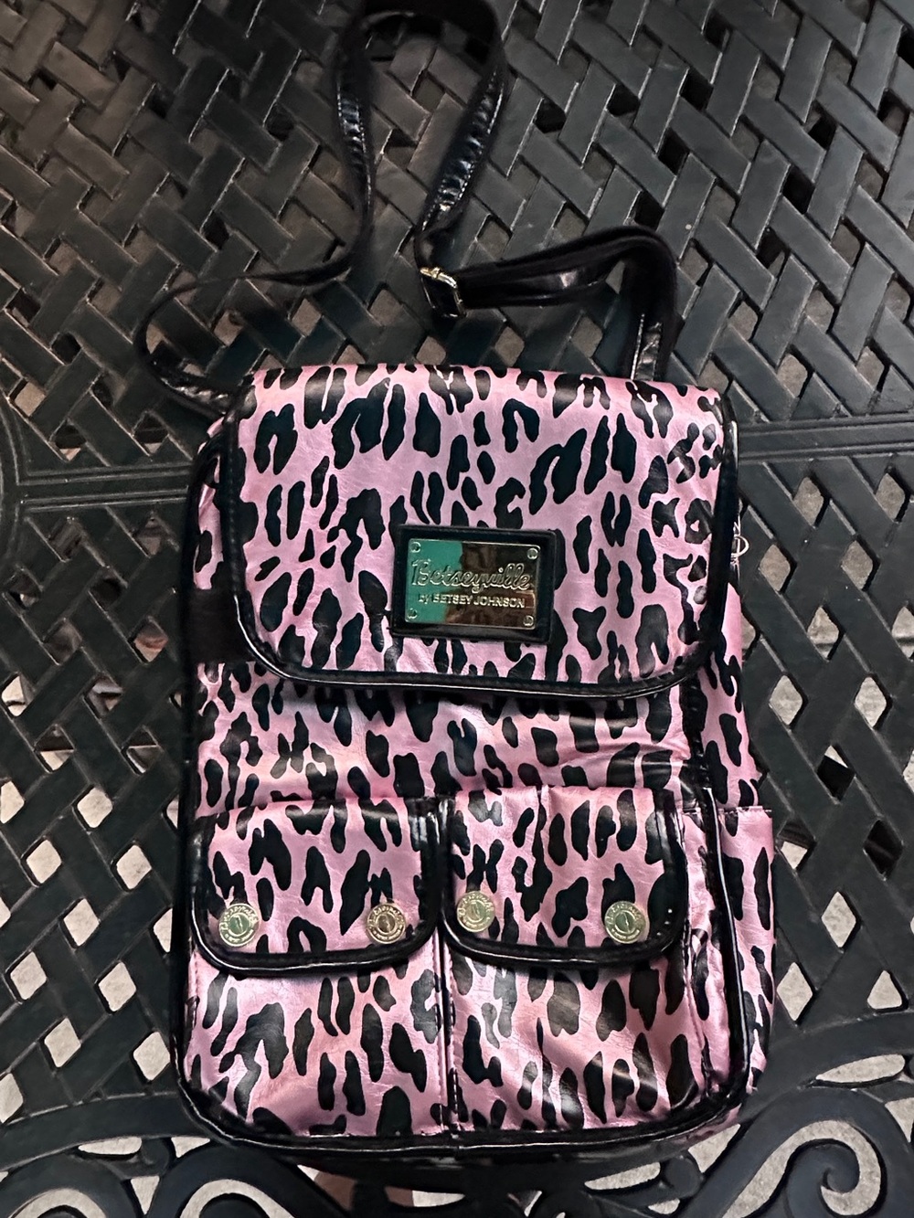 Vintage Betseyville Metallic Pink Leopard Print Crossbody Bag Y2K McBling